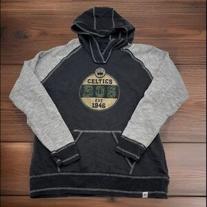 Boston Celtics Women’s Hoodie size L Lightweight Sweatshirt Majestic Pullover‎
